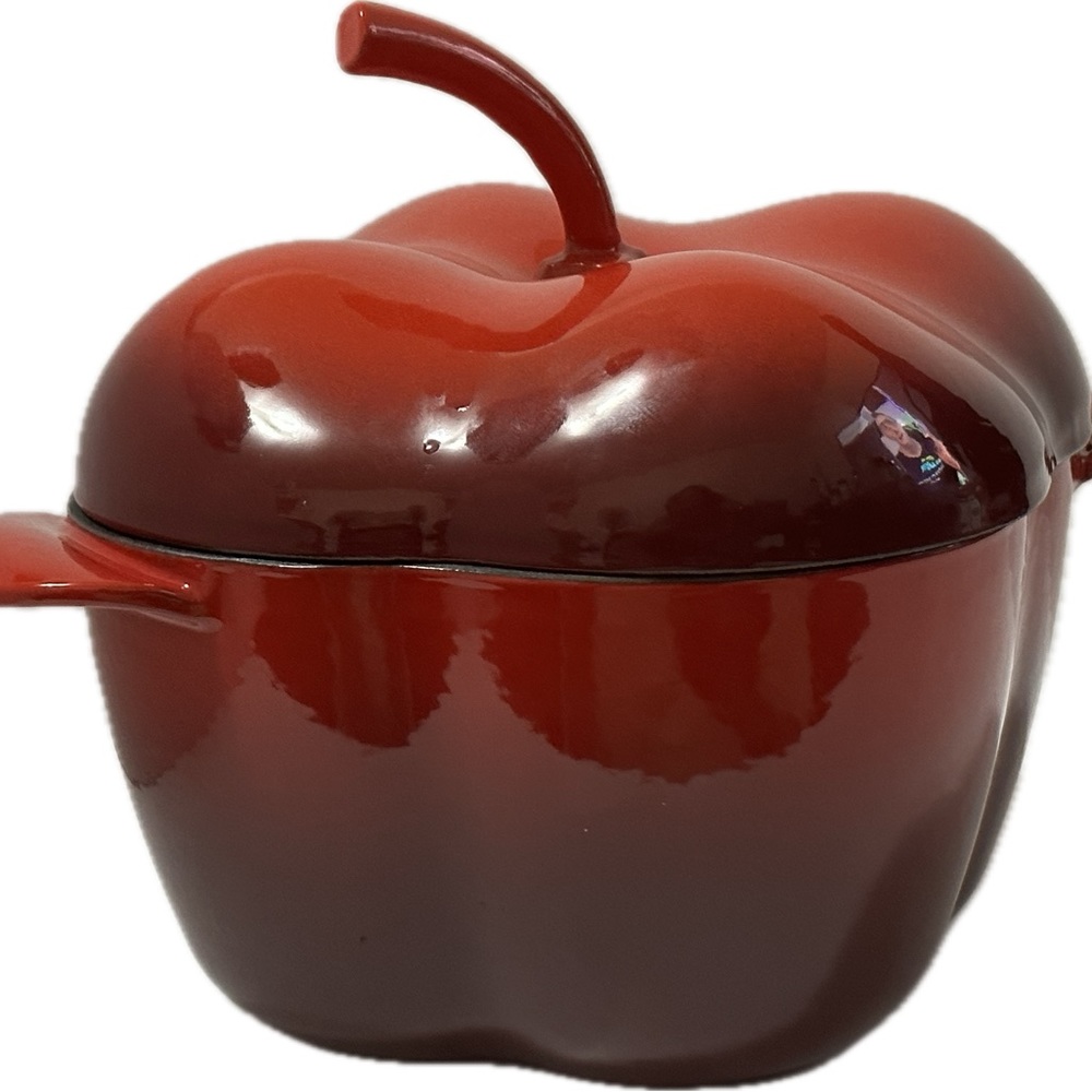 New Red BELL Pepper Enameled Cast Iron Dutch Oven Pot